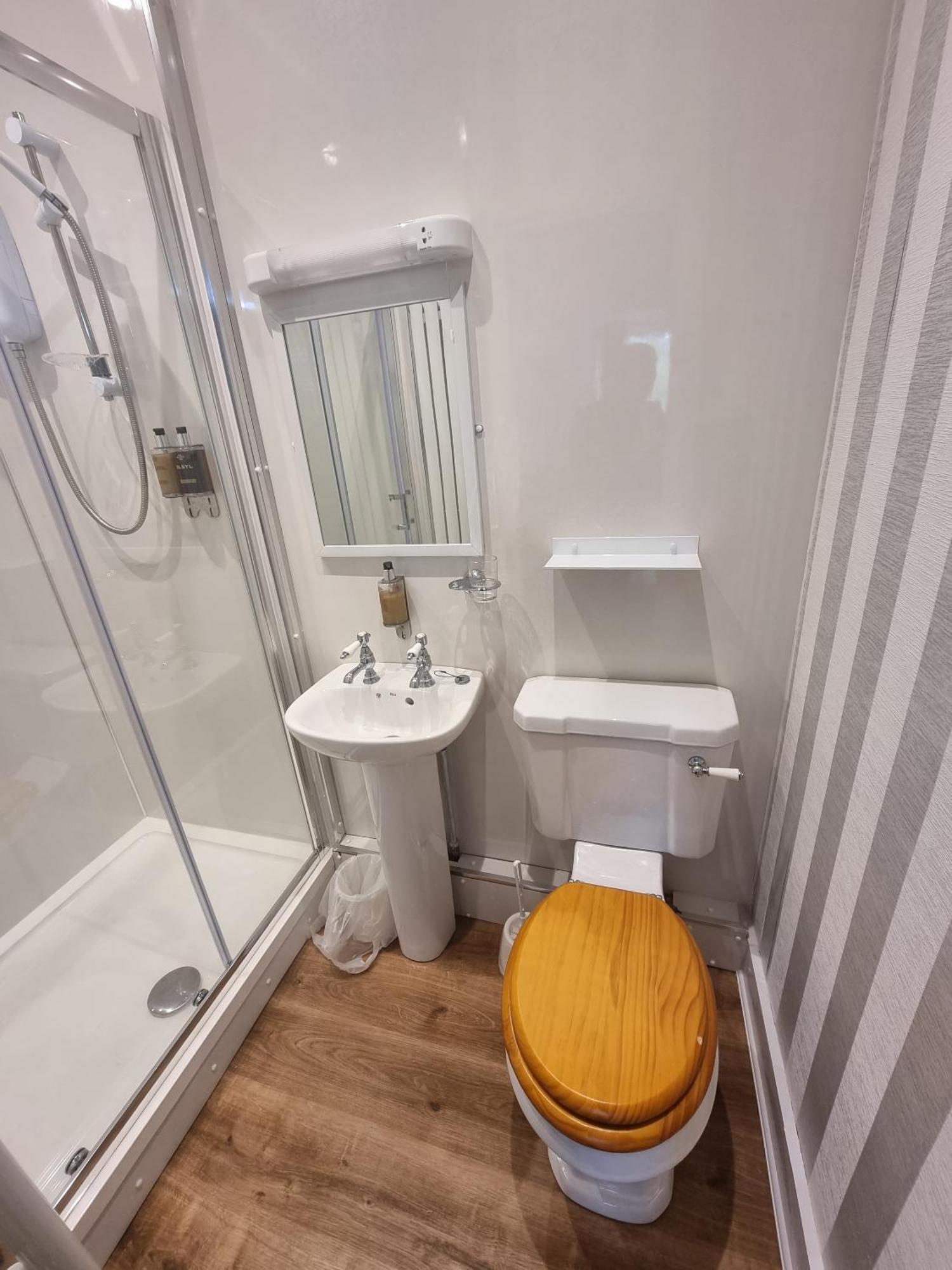 Roy Bridge Hotel Φορτ Γουίλιαμ Εξωτερικό φωτογραφία